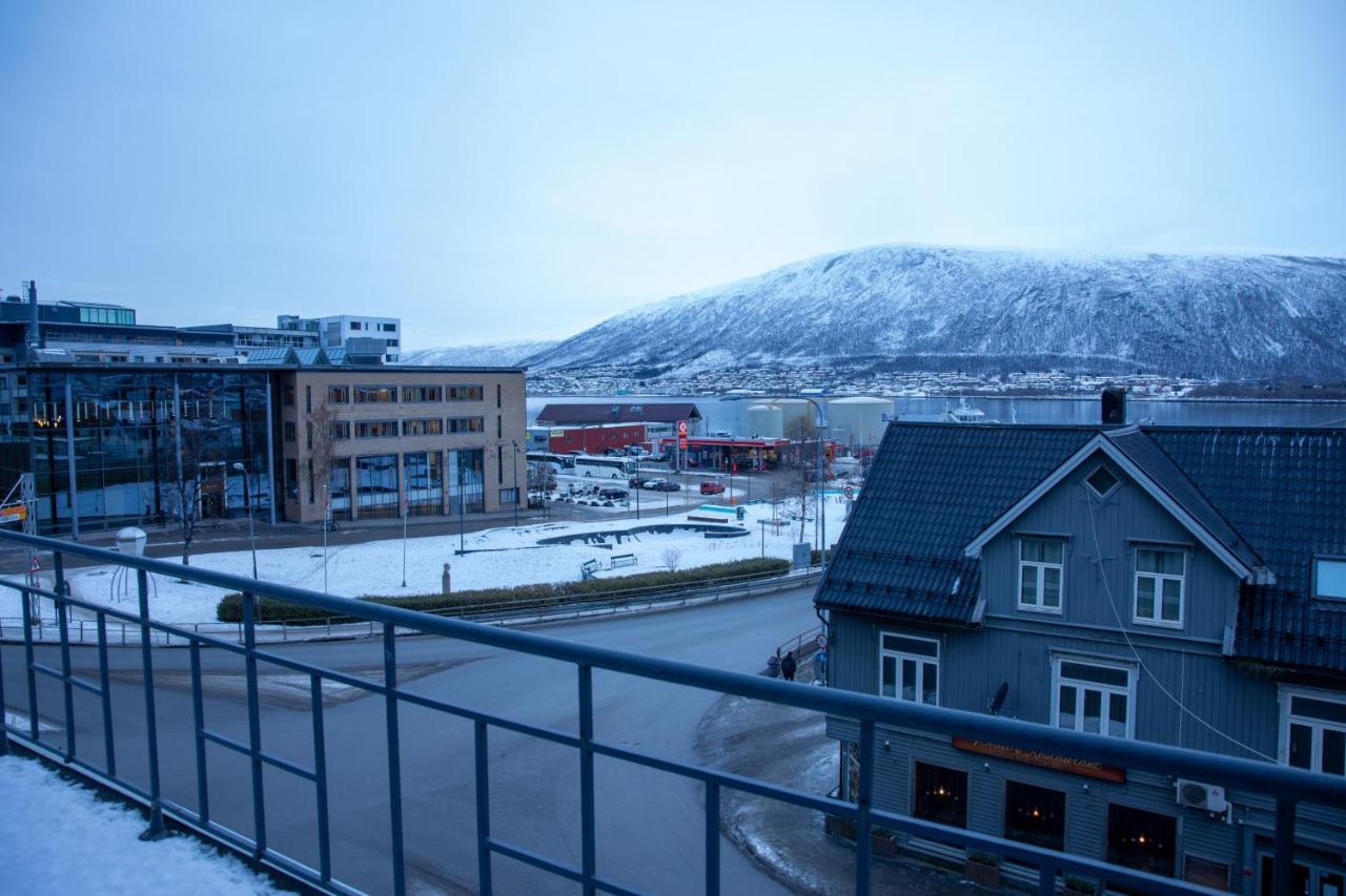 Toppleilighet Med Utsikt I Sentrum Nord Tromso Exterior photo